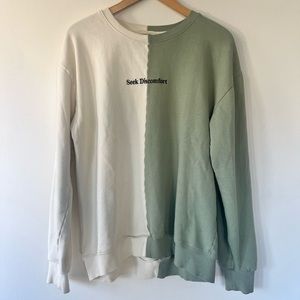 Seek discomfort two tone lightening bolt crewneck